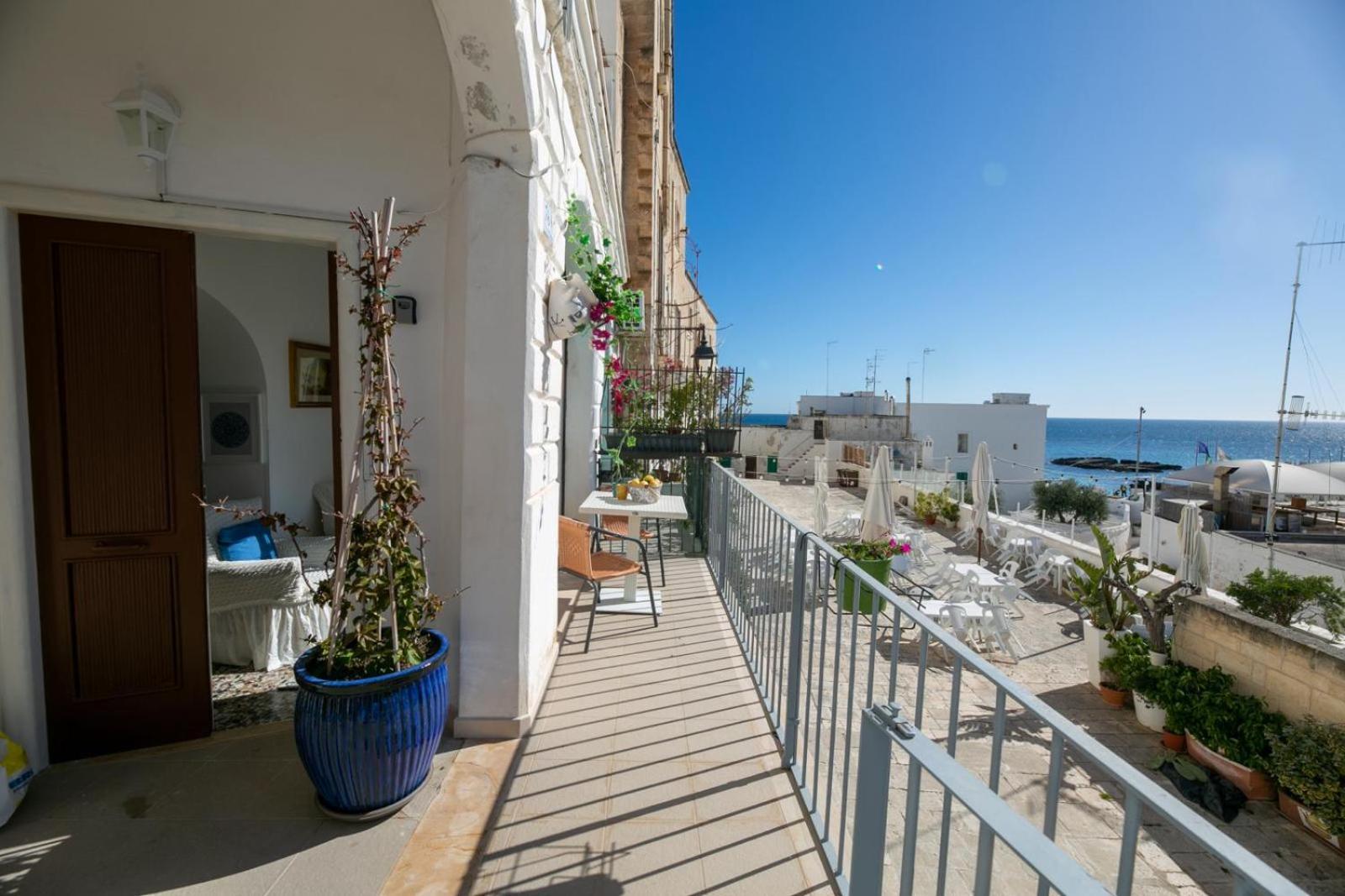 Апартаменты Casa Mare Монополи Экстерьер фото